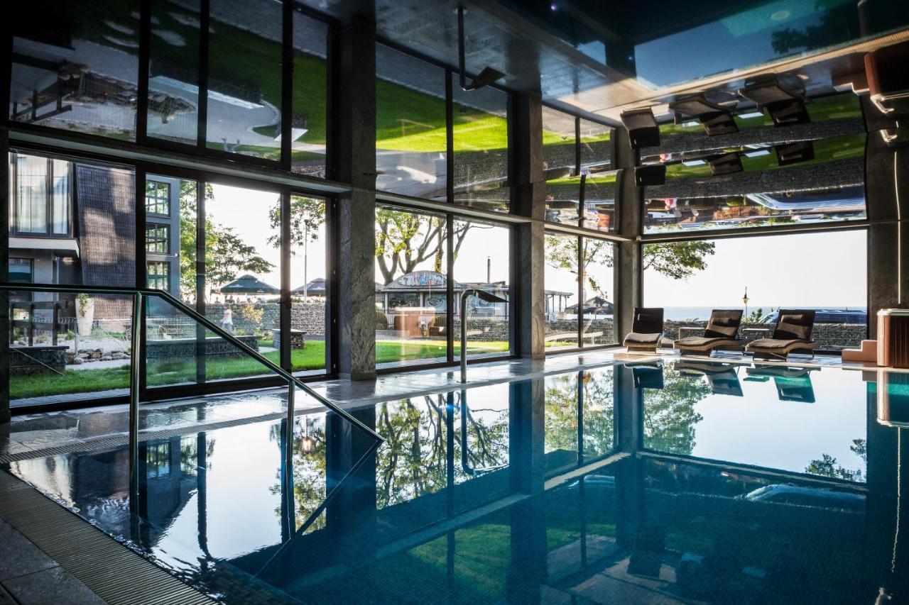 Max Health Resort Spa ウストロニエ・モルスキエ エクステリア 写真