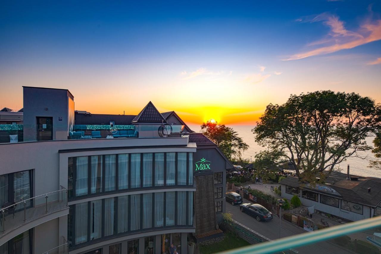 Max Health Resort Spa ウストロニエ・モルスキエ エクステリア 写真